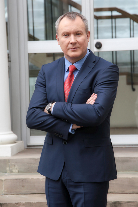 Mr. PIOTR LISIECKI